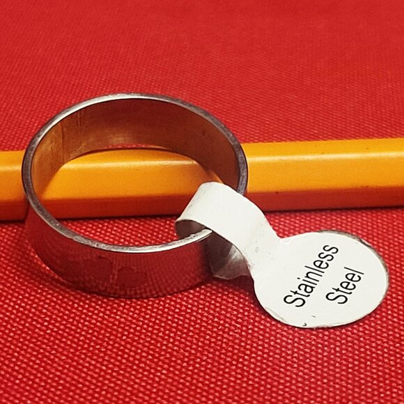 Stainless Steel Hearts Ring Size 21 Silver Tone Unisex - Picture 8 of 12